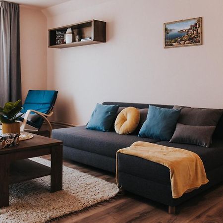 Lotus Apartman Lägenhet Odorheiu Secuiesc Exteriör bild